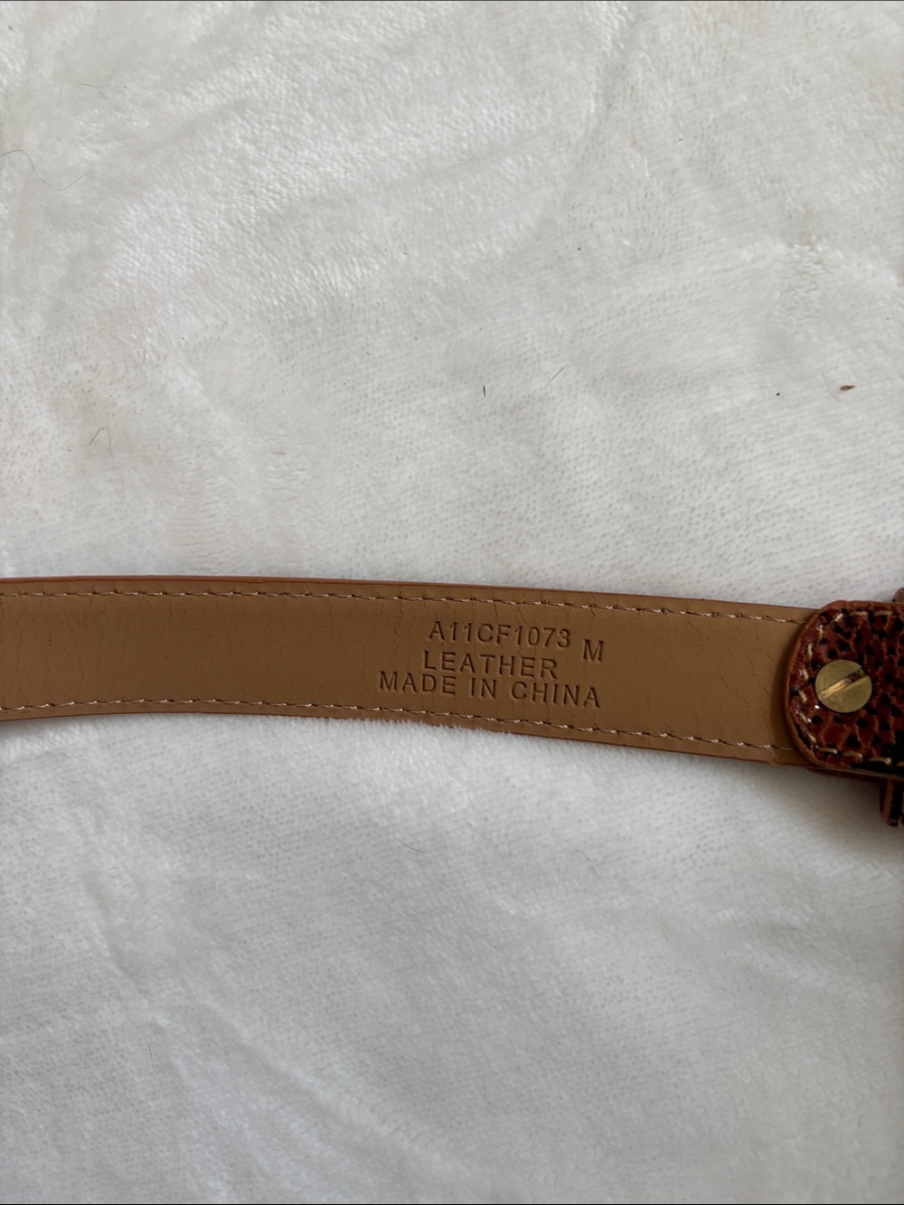Brown Textured Leather Belt with Gold Buckle - Picture 4 of 6